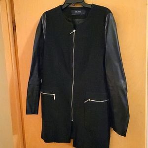 Tweed Coat with Leather(faux) Sleeve